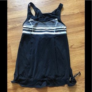 Lululemon tank!